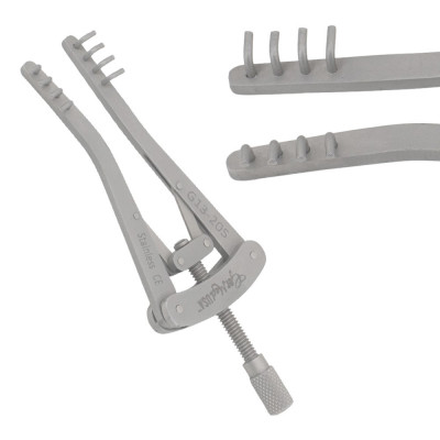 Alm Retractor 2 3/4 inch 4x4 Prongs