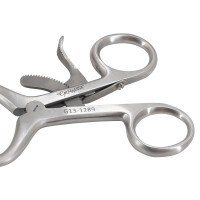 Beckman Weitlaner Retractor 8 1/2" 3x4 Sharp 22x17mm Hinged Blade