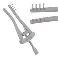 Alm Retractor 2 3/4" 4x4 Prongs